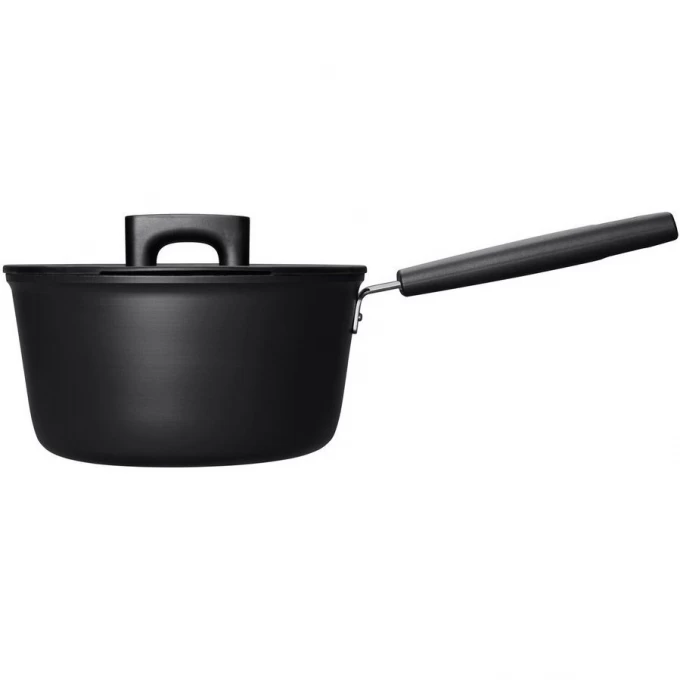 Ковш FISKARS HARD FACE 2,5 л / 20 см с крышкой 1052235 Ковш FISKARS HARD FACE 2,5 л / 20 см с крышкой 1052235